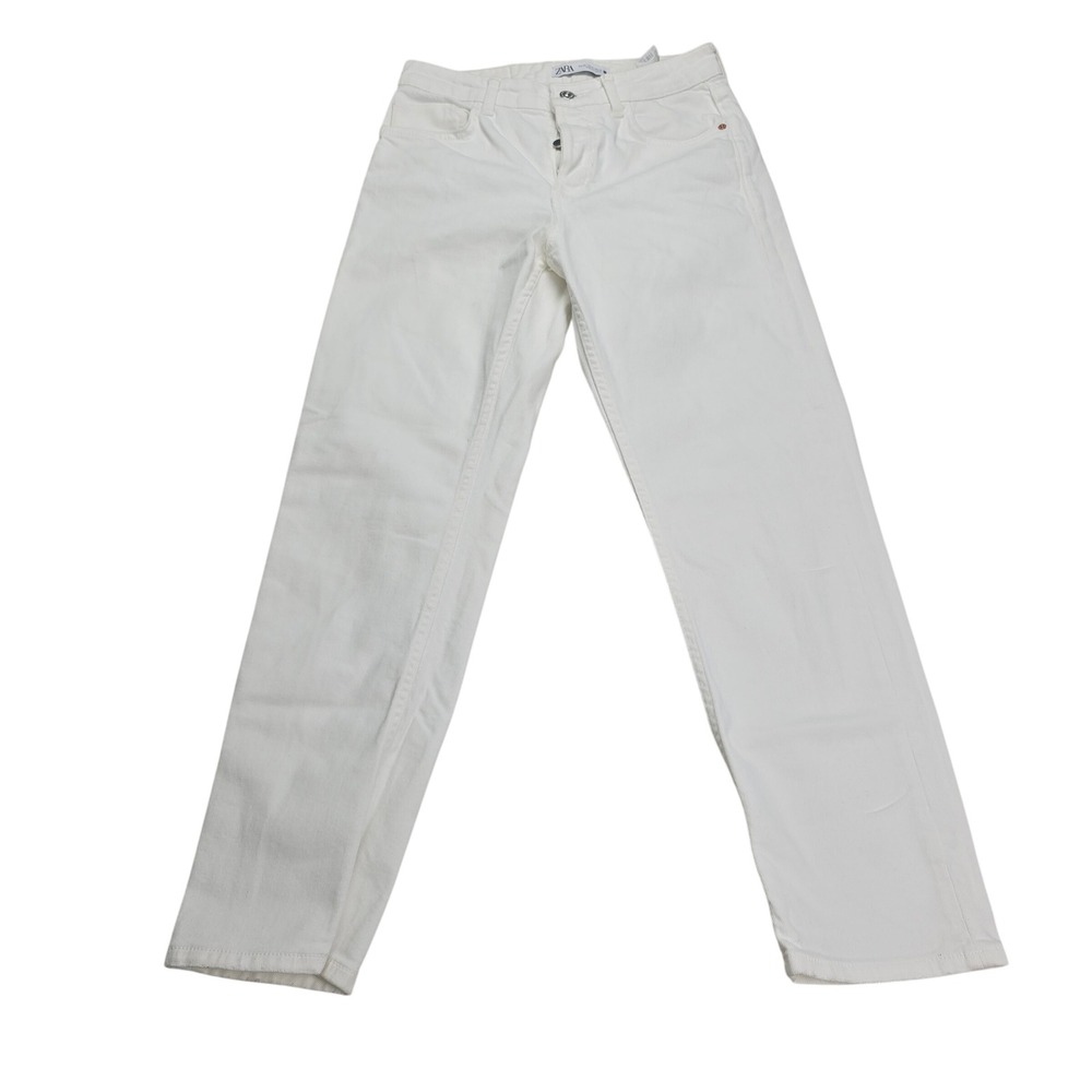 Zara Women's Straight Leg Jeans White size 4